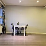 Apartment Luxury Meets Nature - Near Airport & Helsinki