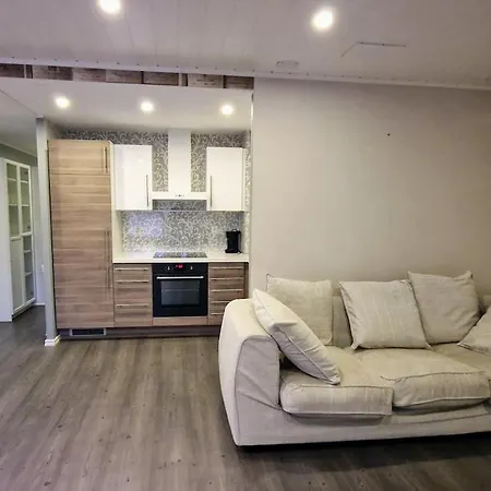 Luxury Meets Nature - Near Airport & Helsinki ヴァンター