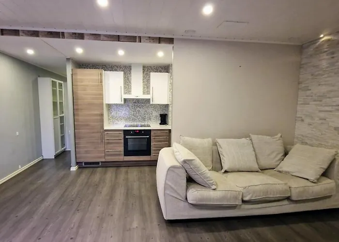 Luxury Meets Nature - Near Airport & Helsinki ヴァンター