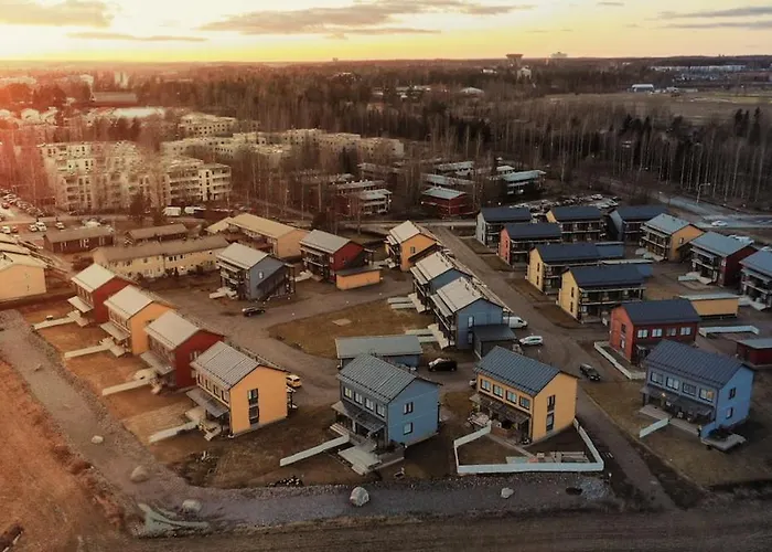 Luxury Meets Nature - Near Airport & Helsinki アパート ヴァンター